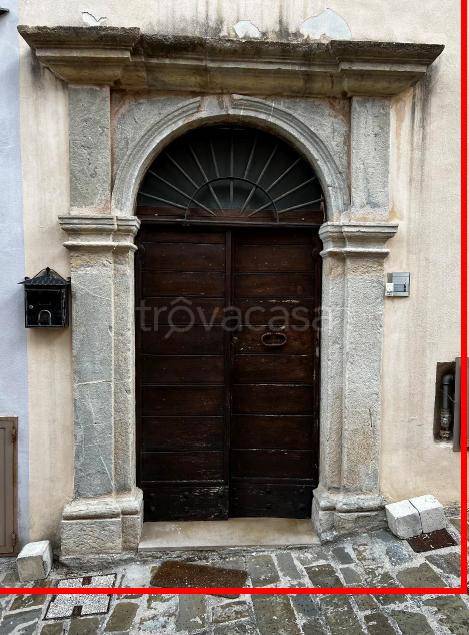 appartamento in vendita a Nocera Umbra in zona Bagni
