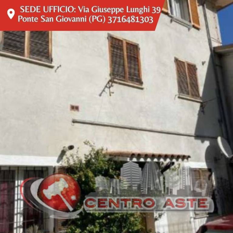 appartamento in vendita a Nocera Umbra in zona Mugnano