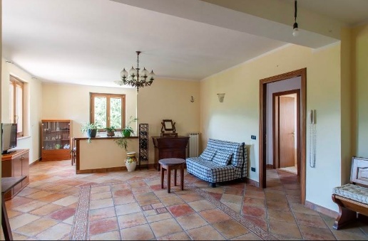 appartamento in vendita a Nocera Umbra in zona Molina