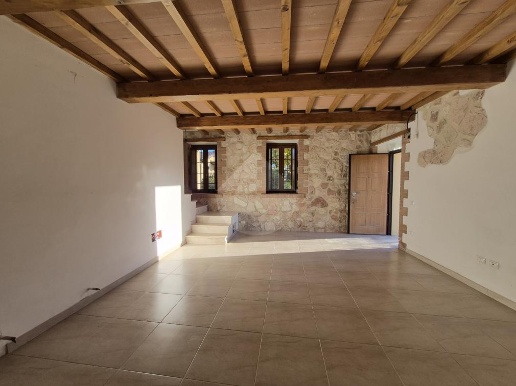 casa indipendente in vendita a Nocera Umbra in zona Gaifana