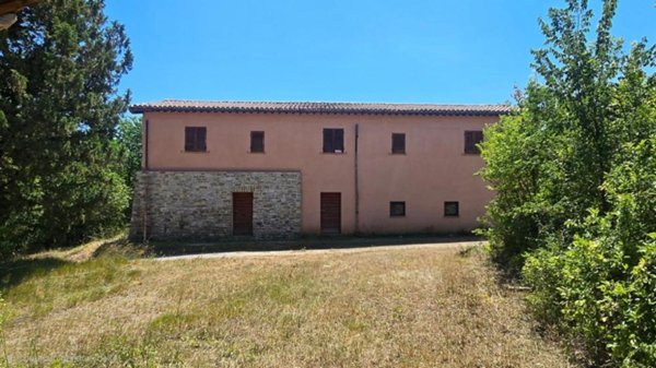 casa indipendente in vendita a Nocera Umbra
