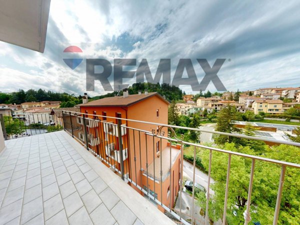 appartamento in vendita a Nocera Umbra in zona Bagni