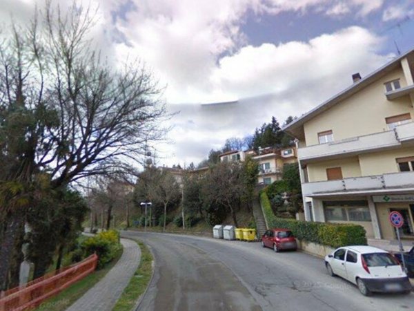 casa indipendente in vendita a Nocera Umbra in zona Bagni