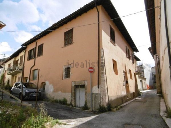 appartamento in vendita a Norcia
