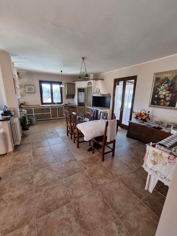 casa indipendente in vendita a Norcia