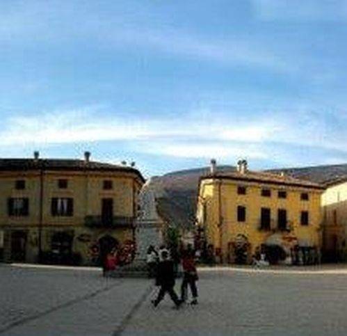 negozio in vendita a Norcia