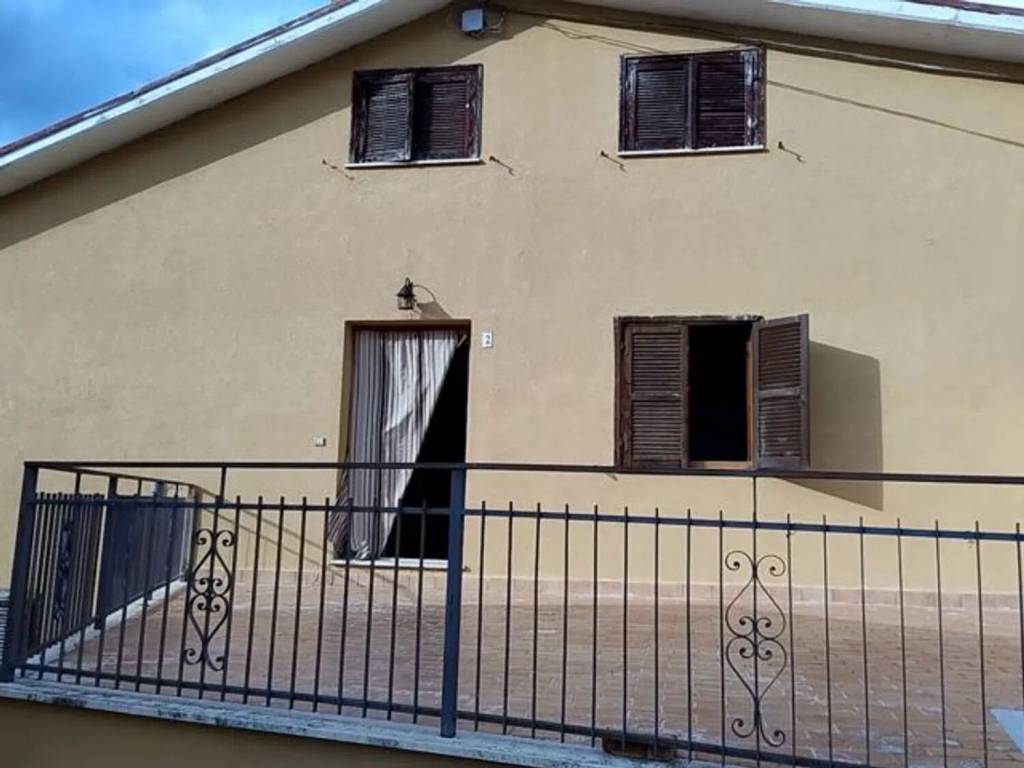 casa indipendente in vendita a Norcia in zona Valcaldara