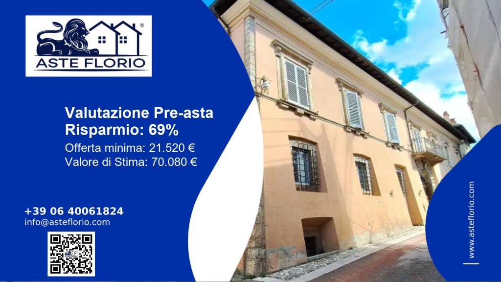 locale commerciale in vendita a Norcia