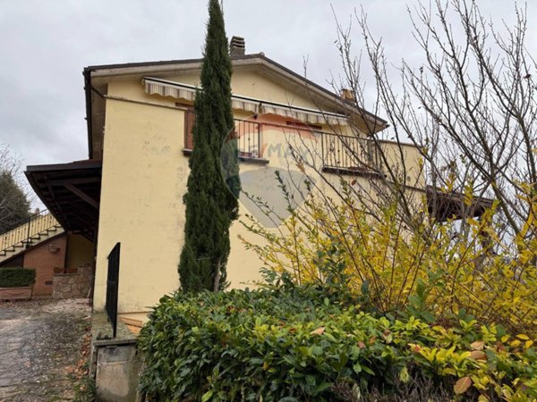 appartamento in vendita a Norcia in zona Cortigno