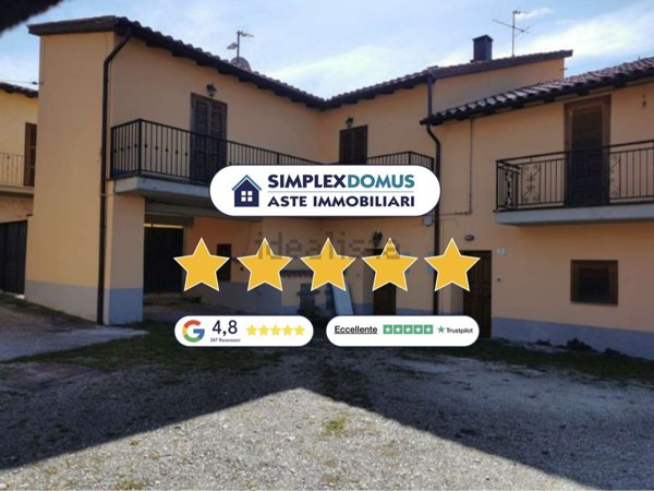 appartamento in vendita a Norcia in zona Frascaro