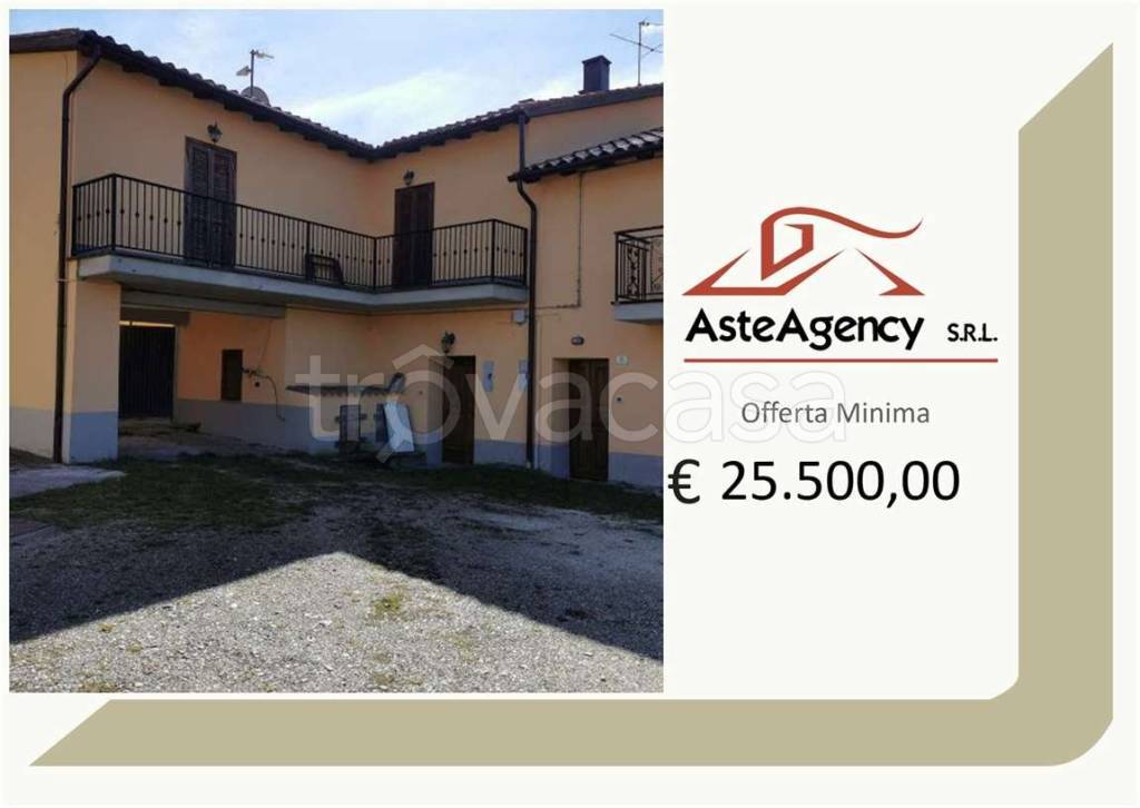 appartamento in vendita a Norcia in zona Frascaro