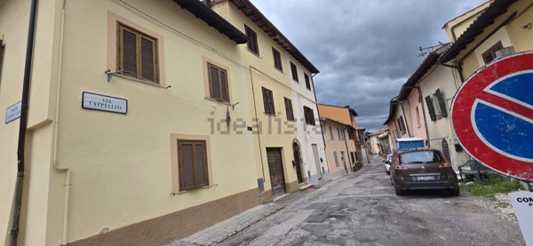 casa indipendente in vendita a Norcia