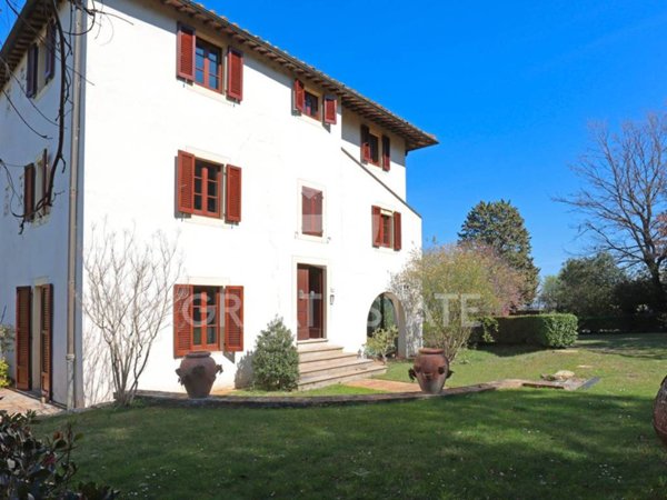 casa indipendente in vendita a Paciano