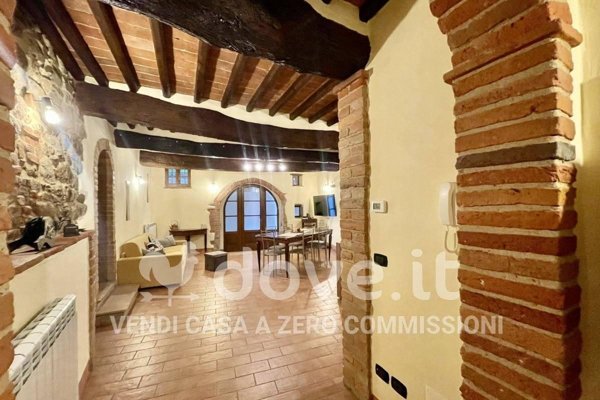 appartamento in vendita a Paciano