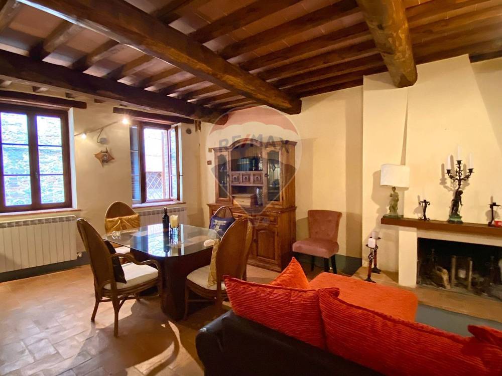 appartamento in vendita a Paciano