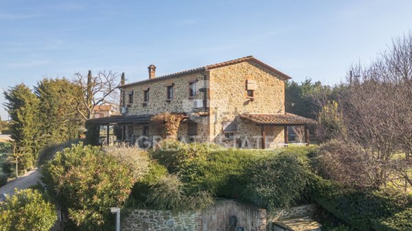 appartamento in vendita a Paciano