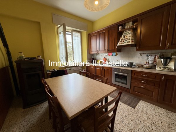 appartamento in vendita a Paciano