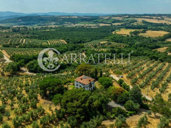 casa indipendente in vendita a Paciano