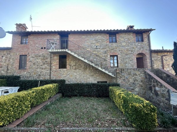 appartamento in vendita a Paciano