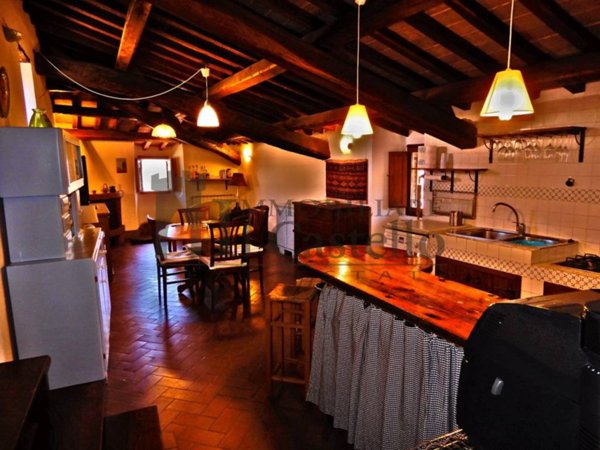 appartamento in vendita a Paciano