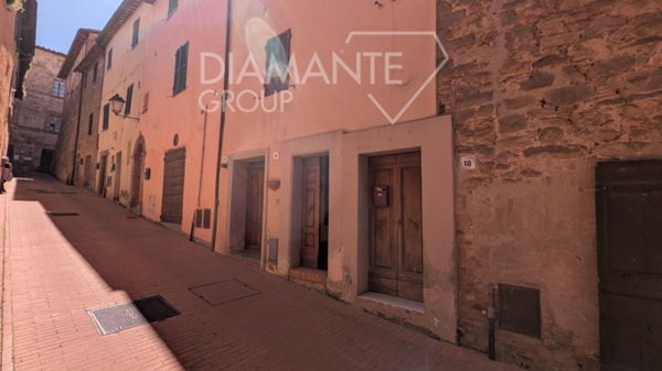 appartamento in vendita a Paciano