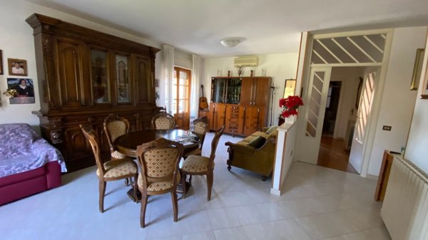 appartamento in vendita a Paciano