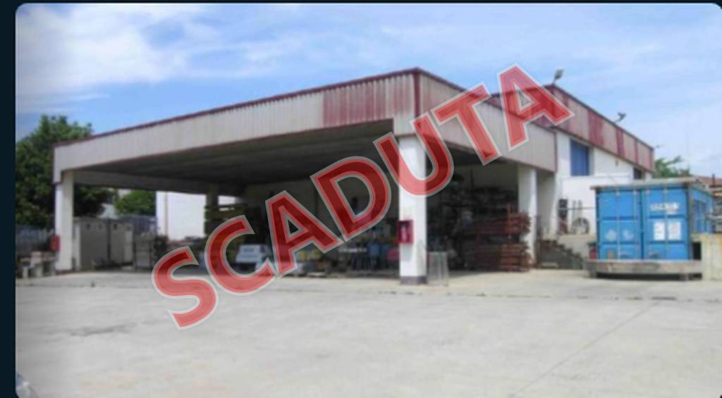 locale commerciale in vendita a Paciano