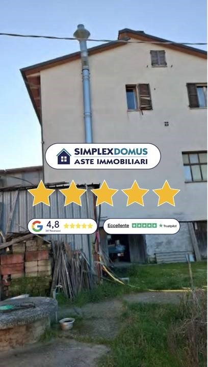 casa indipendente in vendita a Paciano