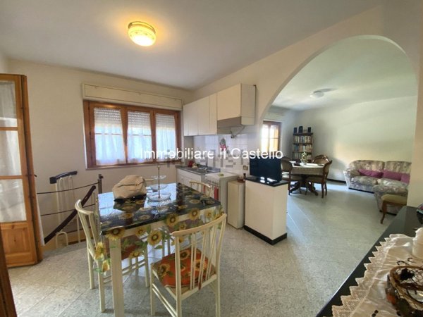 appartamento in vendita a Paciano