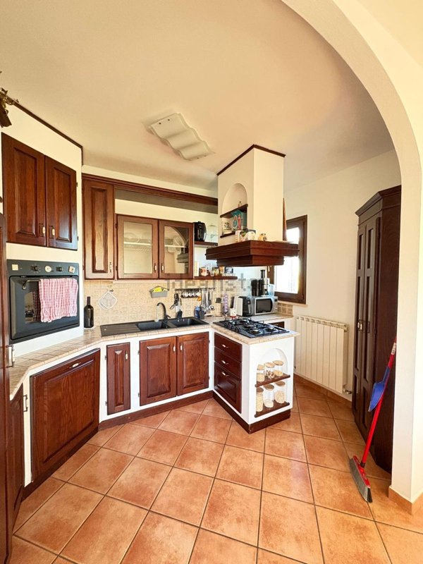 appartamento in vendita a Paciano