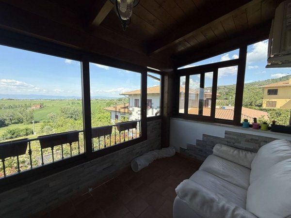 appartamento in vendita a Paciano