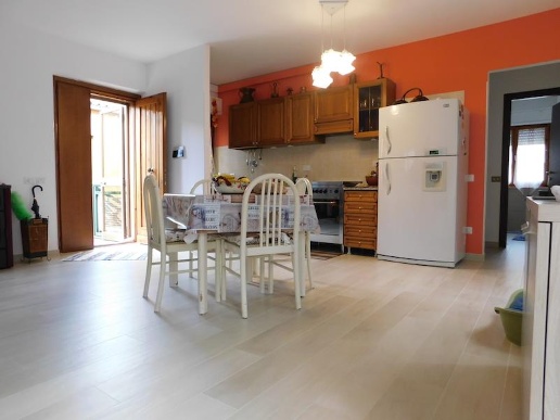 appartamento in vendita a Paciano