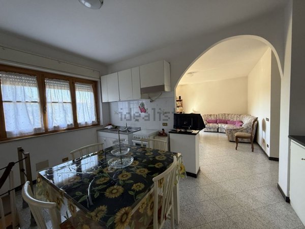 appartamento in vendita a Paciano