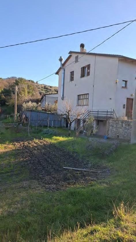 appartamento in vendita a Paciano
