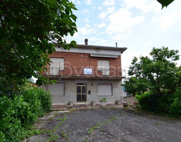 casa indipendente in vendita a Panicale in zona Tavernelle