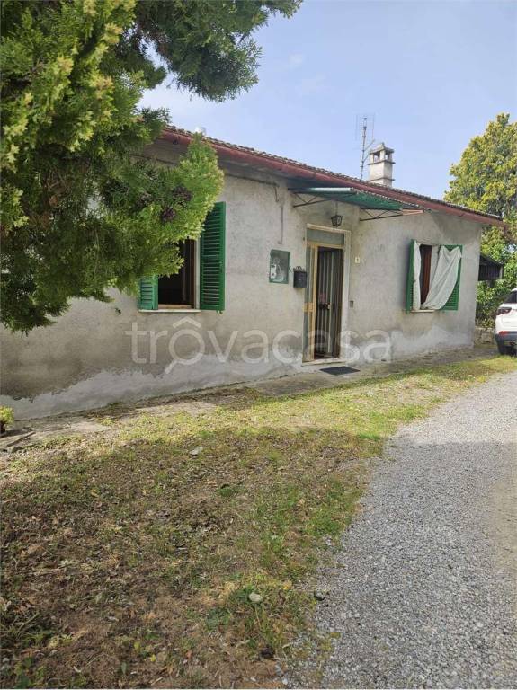 casa indipendente in vendita a Panicale in zona Tavernelle