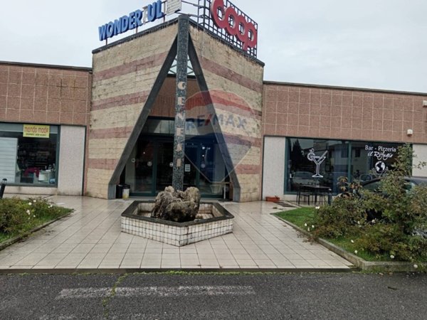 locale commerciale in vendita a Panicale in zona Tavernelle