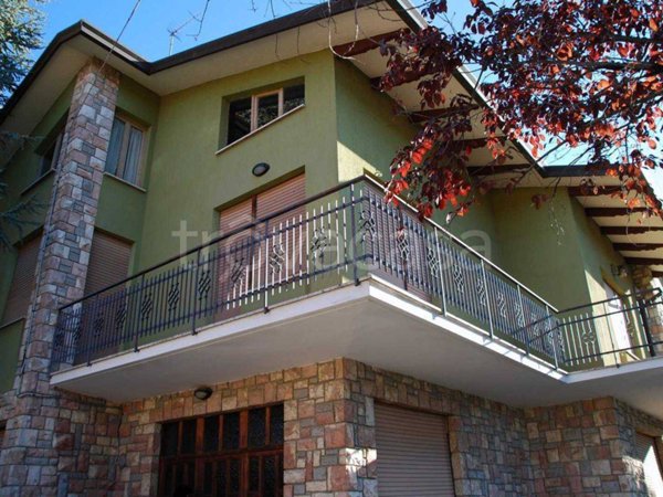 casa indipendente in vendita a Panicale in zona Tavernelle
