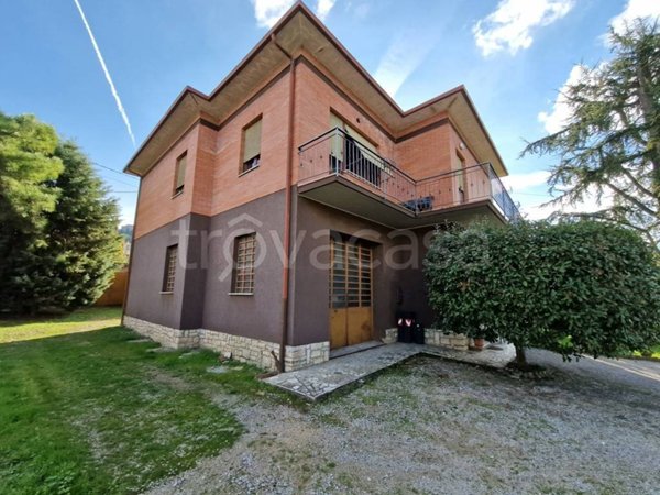 casa indipendente in vendita a Panicale in zona Colgiordano