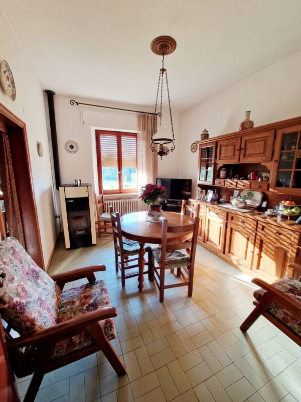 casa indipendente in vendita a Panicale in zona Colgiordano