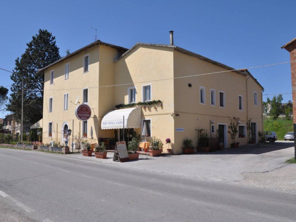 intera palazzina in vendita a Panicale