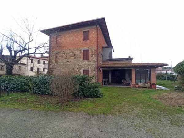 casa indipendente in vendita a Panicale in zona Tavernelle