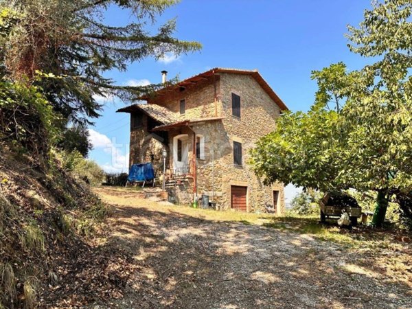 casa indipendente in vendita a Panicale in zona Gioveto