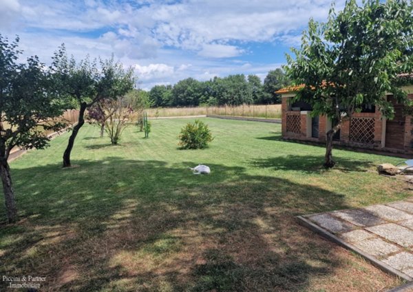casa indipendente in vendita a Panicale