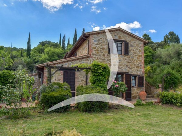 casa indipendente in vendita a Panicale