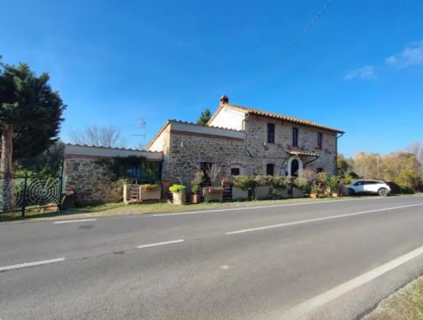 casa indipendente in vendita a Panicale in zona Tavernelle