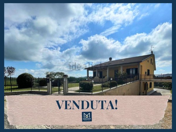 casa indipendente in vendita a Panicale in zona Colle San Paolo