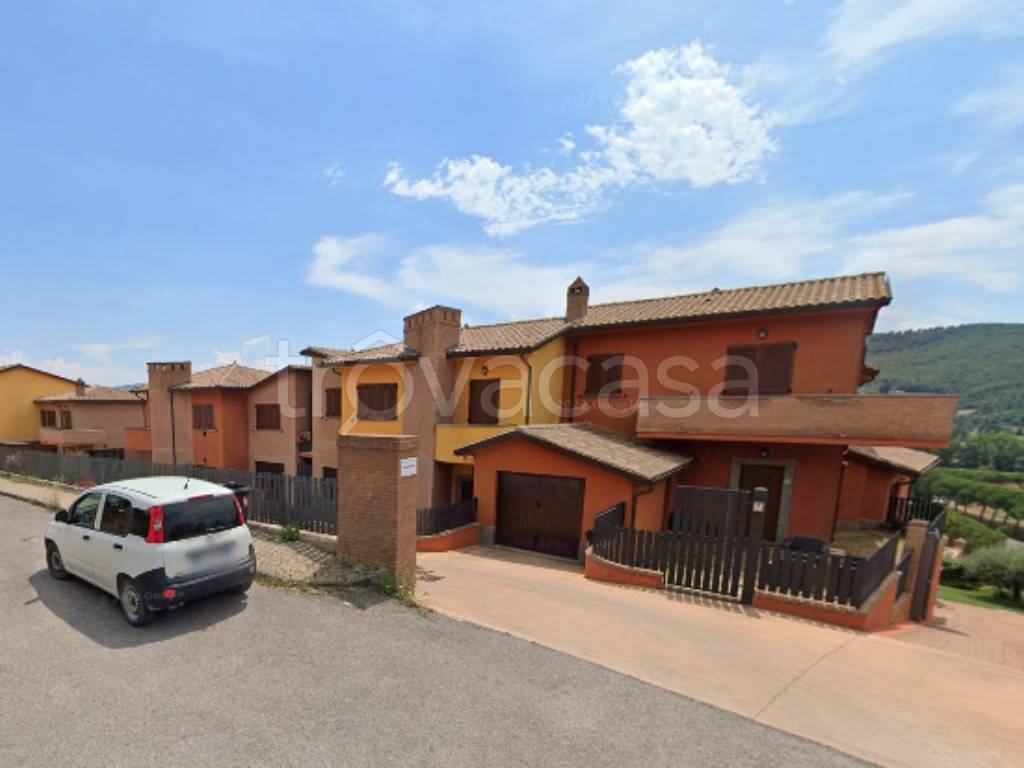 casa indipendente in vendita a Panicale in zona Tavernelle