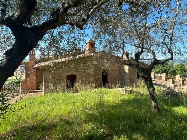 casa indipendente in vendita a Panicale