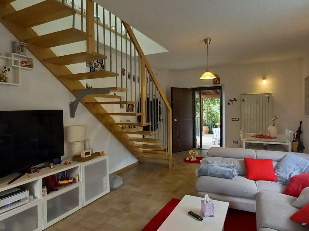 casa indipendente in vendita a Panicale in zona Tavernelle